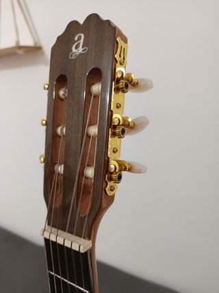 Guitarra PRECIO CHOLLO