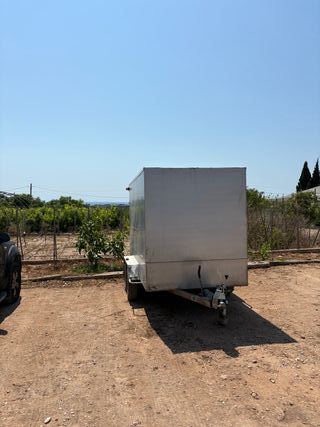 Remolque cerrado SPEEDREM