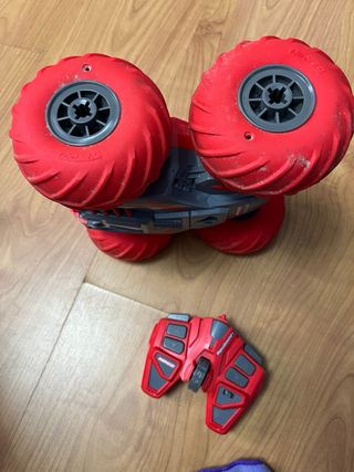Coche anfibio4x4 teledirigido volteo 360° Ninco