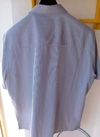 GUAYABERA O CAMISA HABANERA DE HOMBRE.