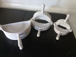 3 Moldes Empanadillas Plástico Blanco