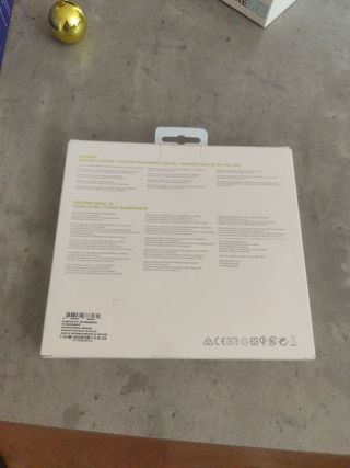 Kit Samsung: cargador inalámbrico + funda