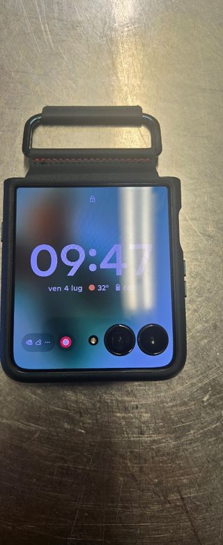 Motorola razr 60 ultra - Custodia inclusa