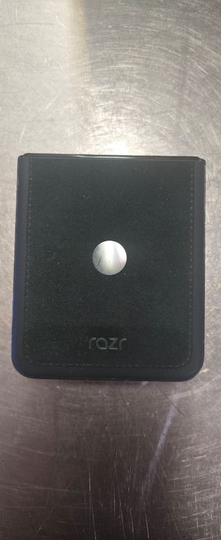 Motorola razr 60 ultra - Custodia inclusa