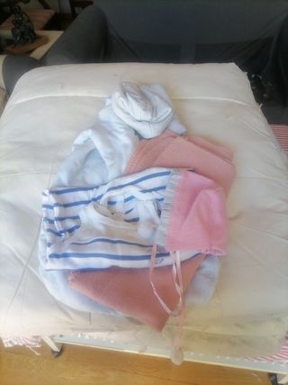 Carrito de bebé de juguete