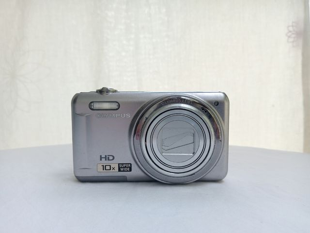 Olympus fotocamera 14MP HD 10x