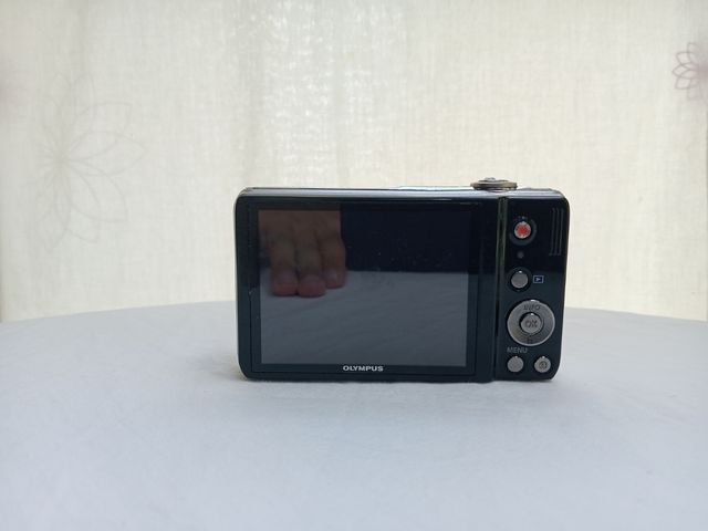 Olympus fotocamera 14MP HD 10x