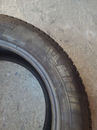 1 Neumático Michelin CrossClimate SUV 235/55 R17