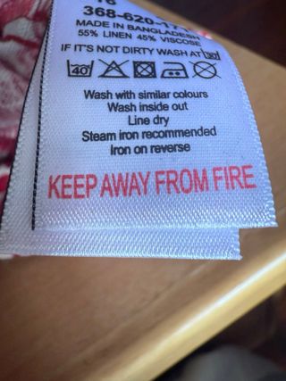 Blusa roja NEXT - Viscosa y Lino