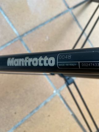 Pack 3 trípodes foto - Manfrotto & Mann.