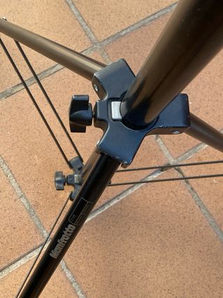 Pack 3 trípodes foto - Manfrotto & Mann.