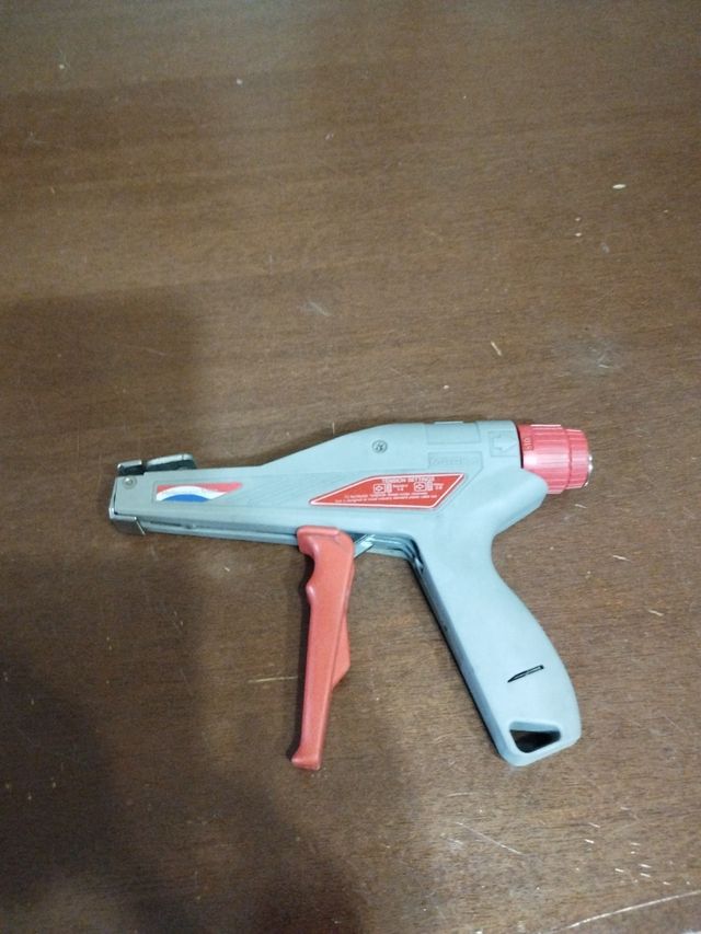 Avvolgicavo Hellermann - Levatrice fascette