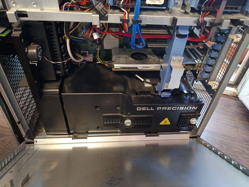 Servidor DELL PRECISION T7400 afbeelding 2