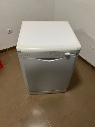 Lavavajillas nuevo sin usar