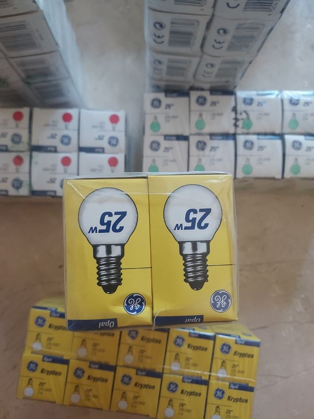 Bombillas GE Decorativas 25W (Variadas)