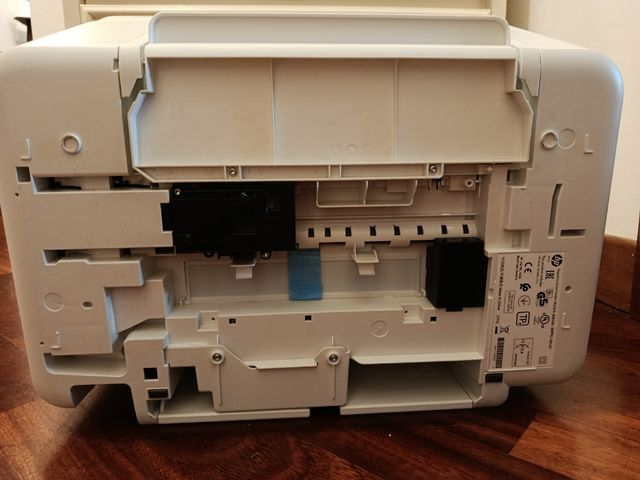 HP DeskJet 4110e - Stampante Multifunzione