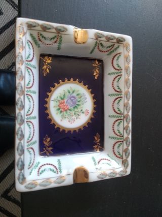 Cenicero porcelana estilo Limoges