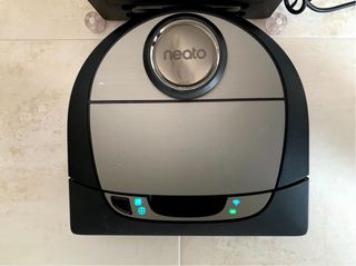 Neato Botvac D701: robot aspirapolvere