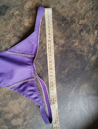 Bikini tanga morado nuevo