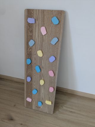 Triángulo de escalada infantil  (Pikler) + rampa.