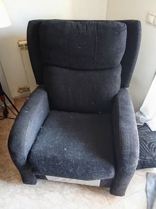 Sillón reclinable negro