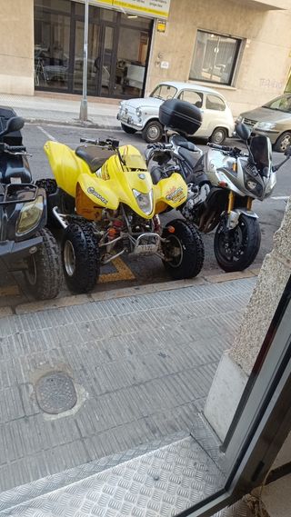 Suzuki LTZ 250cc: Moto Cuatrimoto