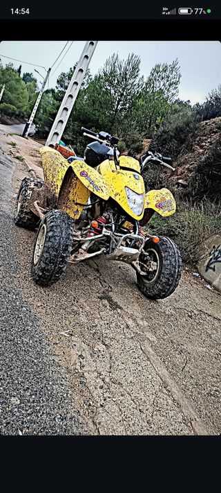 Suzuki LTZ 250cc: Moto Cuatrimoto