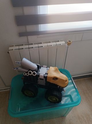 Coche Dino Monster Truck
