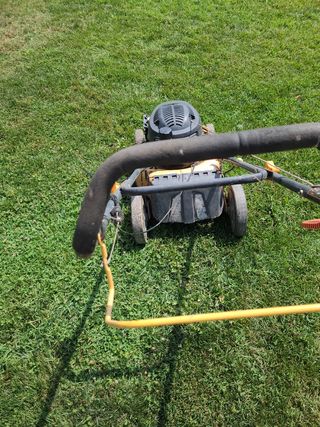 Cortacésped gasolina: piezas o reparar como lo ves