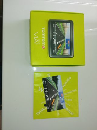 TomTom VIA 125 GPS  con neceser para guardarlo