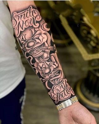 Tatuajes estilo Chicano y Egipcio