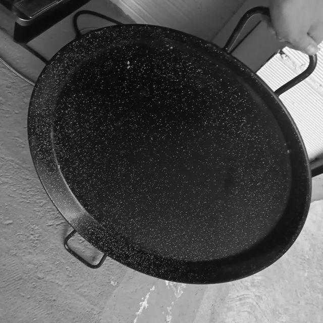 Paellera Acero lacrado Inoxidable & Negra