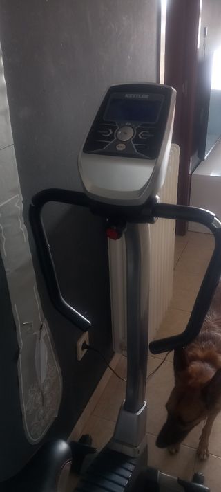 Bicicleta estática Kettler - ejercicio
