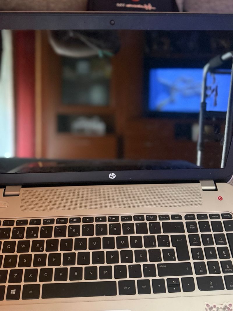 Portátil HP i7 8GB RAM - 256GB SSD afbeelding 7