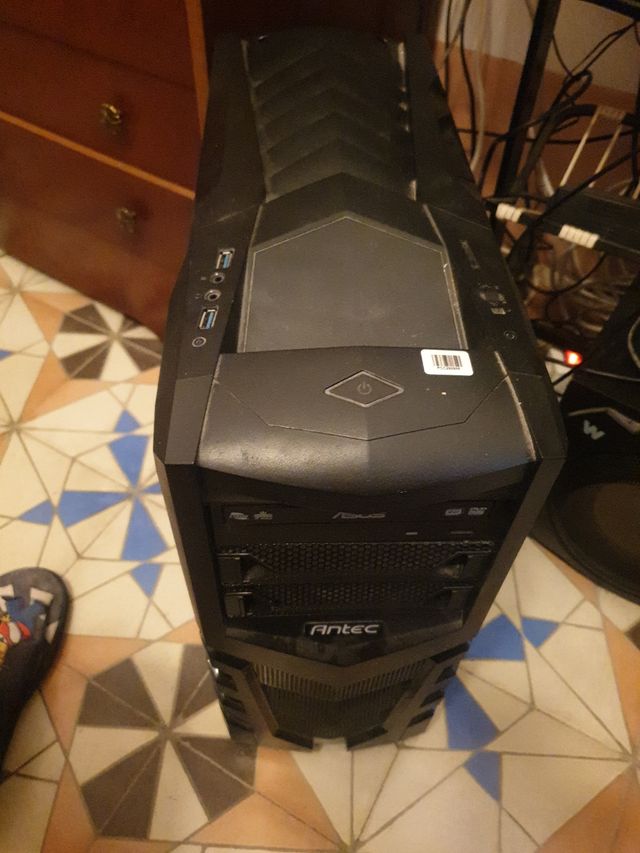 Torre PC Antec i5 7500, 16GB ram, GTX 1060 3 gb
