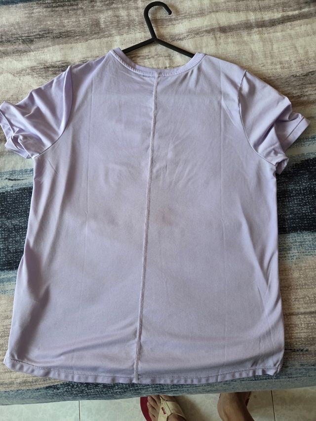 Camiseta Nike niña lila