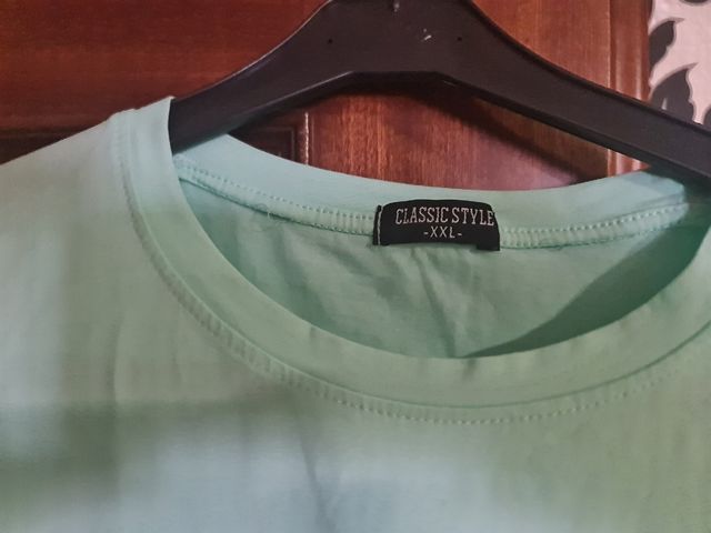 Conjunto deportivo verde XXL - nuevo