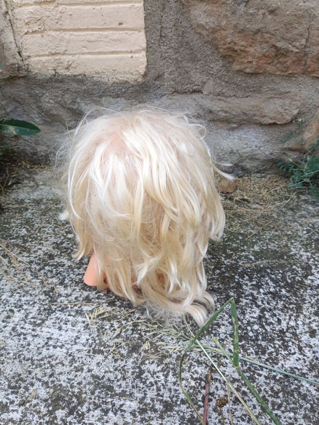 Cabeza maniquí niña: Peinar y maquillar