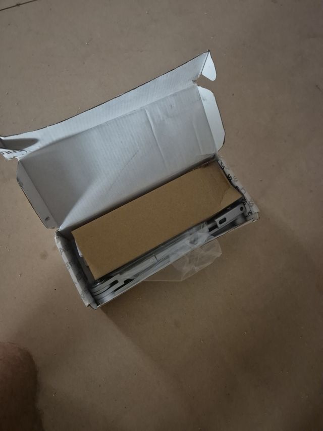 Cierrapuertas Assa Abloy DC120