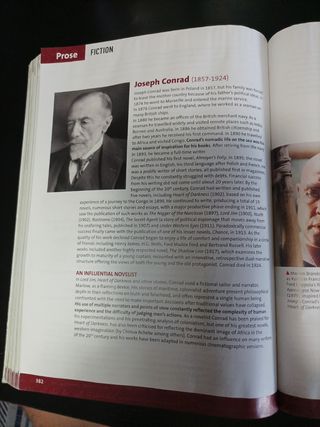 Amazing Minds Compact Inglese