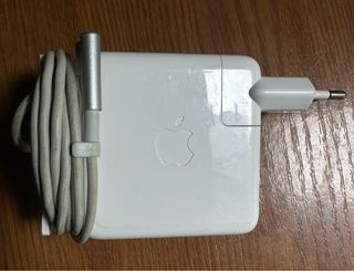 Cargador Apple MacBook 16.5V