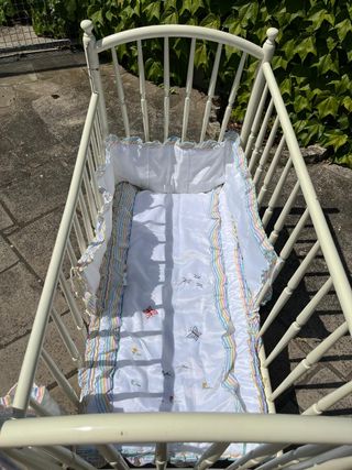 Cuna bebé vintage