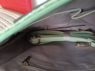 3 bolsos nuevos si estrenar+ 1 regalo
