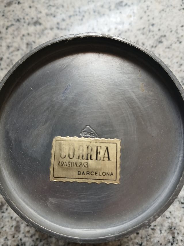 Jarra de Estaño Antigua