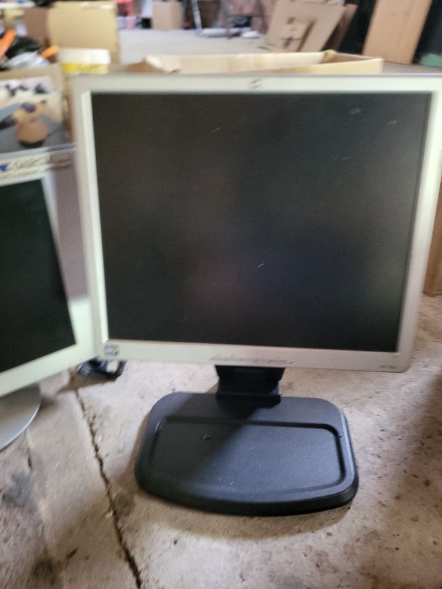 Monitores Dell - 4 pantallas