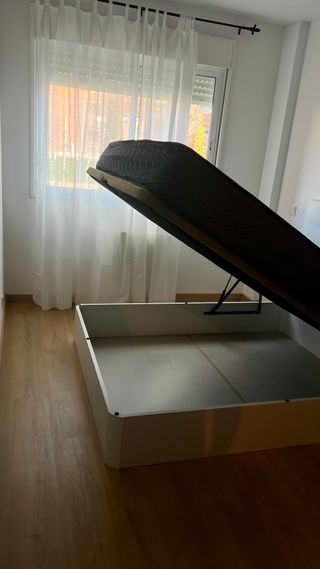 ¡Ofertón en canapés y colchones!