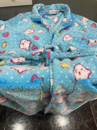 Albornoz infantil azul y rosa