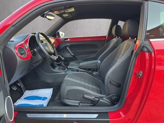 Volkswagen Beetle 2.0 TDI 140cv Sport