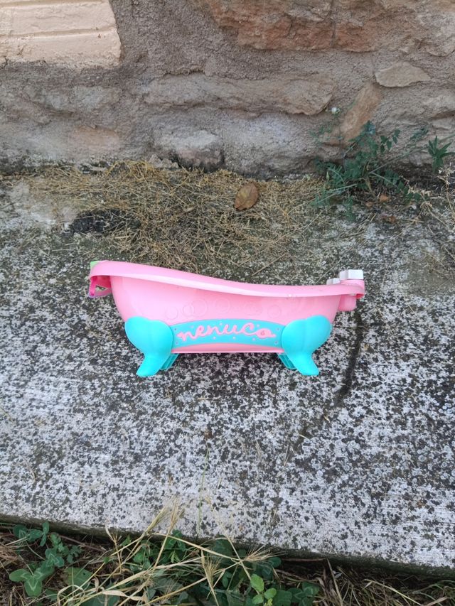 Bañera para muñecas pequeñas