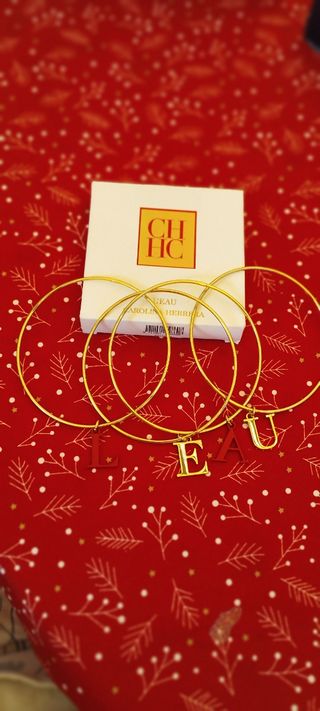 Pulseras Carolina Herrera (3)